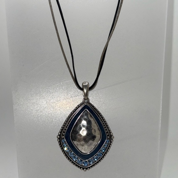 Premier Designs Good To Go Silver Tone Blue Rhinestone Enhancer Necklace Jewelry - Picture 5 of 10